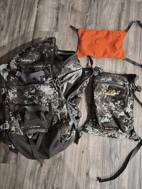 Cabela's V2 2500 BOW & RIFLE PACK